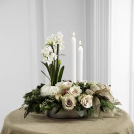 The FTD® Glowing Elegance™ Centerpiece - B17-4829