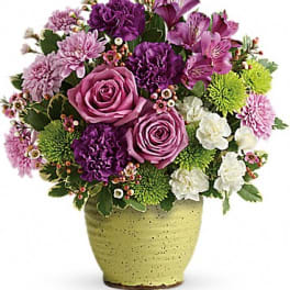 Teleflora's Spring Speckle Bouquet