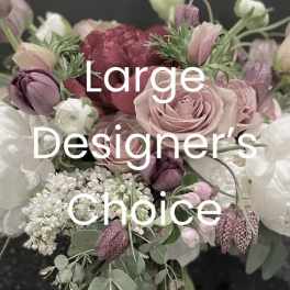 Large bouquet of blush, mauve, and white flowers