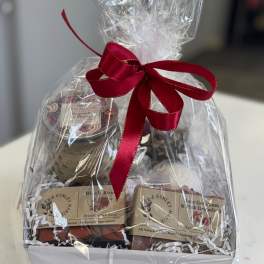 Gift Basket - Ashley Marie Soaps - Large