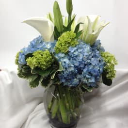 Elegant Sophistication Bouquet