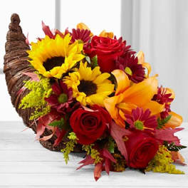 Harvest Charm Cornucopia