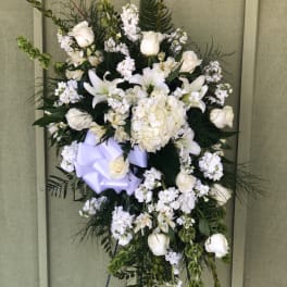 Spirit of Hope Standing Spray