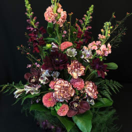 Romantic mix with Orchids and Dahlias
