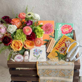 Flower Enthusiast Gift Basket