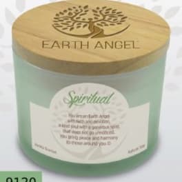 Mint-green candle in a glass jar with a wooden lid