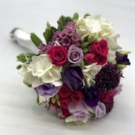Fuscia Dreams Clutch Bouquet