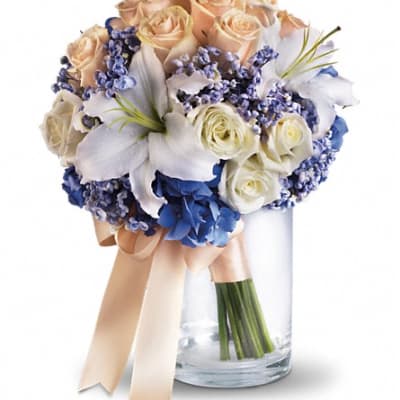 Nantucket Dreams Bouquet - T182-1A