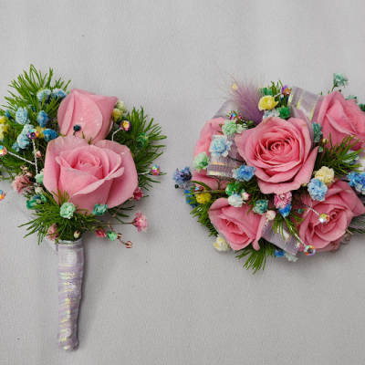 Candyland Boutonniere and Wristlet Set