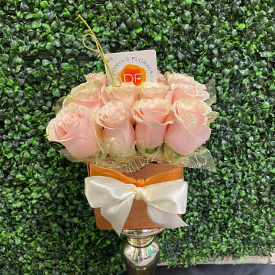 Seaside by Donya's Florals