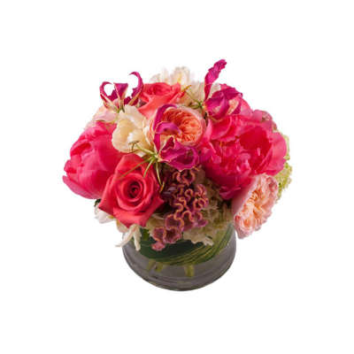 Pink and peach mixed bouquet in a glass vase