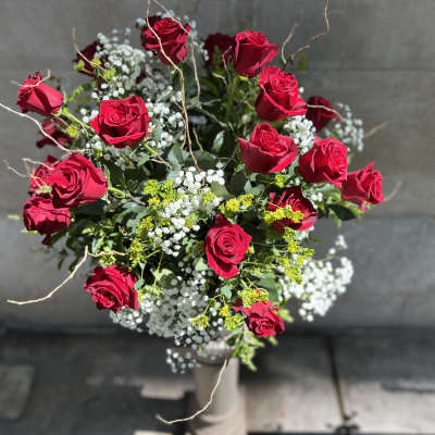 24 LONG STEM RED ROSES
