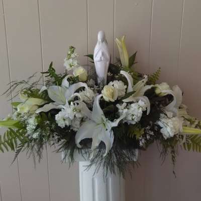 9010 Bouquet of Eternal Love with Madonna