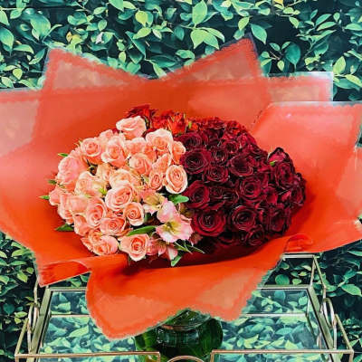 Premium Spray Roses, by Donya's Florals