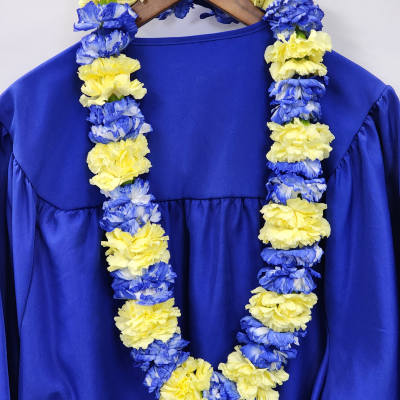 UC Davis Graduation Lei