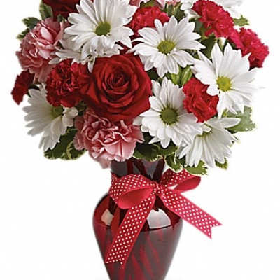 Hugs and Kisses Bouquet with Red Roses
