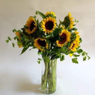 Sunflower bouquet in a clear glass vase
