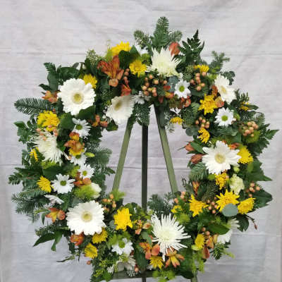 Dreamy Days Wreath