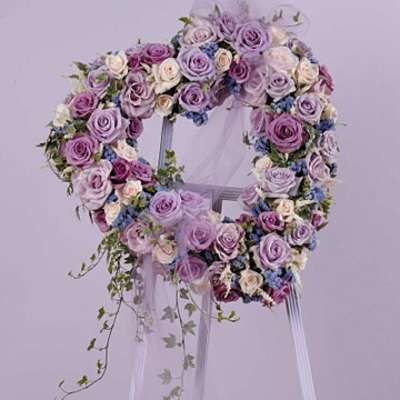 LAVENDER ROSE HEART