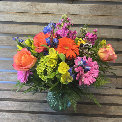 Bright Designer's choice in ASST COLORED glass vase ( VASE STYLE DIFFERS)
