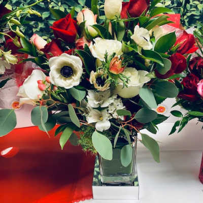 Love Letters with Luxe Vase, Floral Gift Wrap and Personalized Card