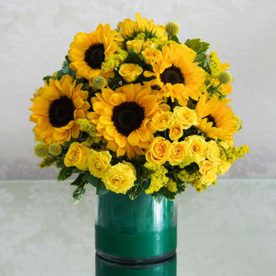 Sunflower & Roses bouquet by Atlanta's Finest Flowers