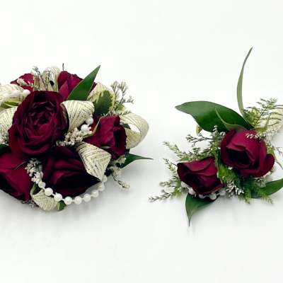 Classy & Pearls Boutonniere and Wristlet Set