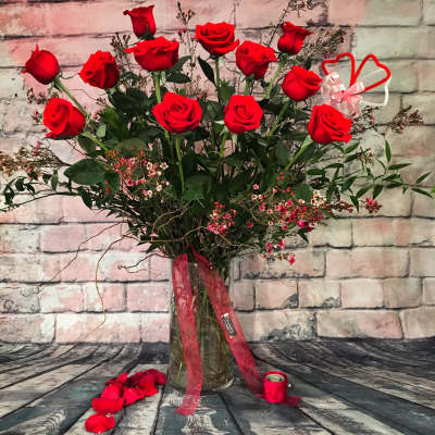 ULTIMATELY LOVED / RED COLOR ROSES