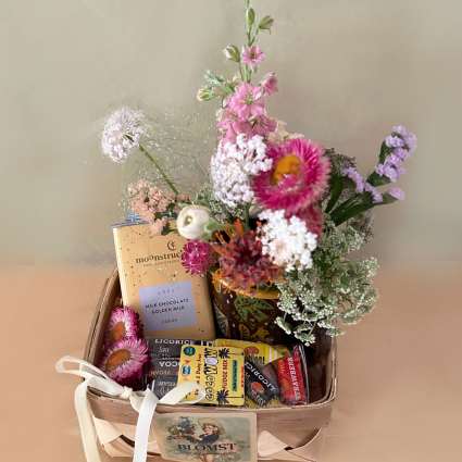 Hygge Basket