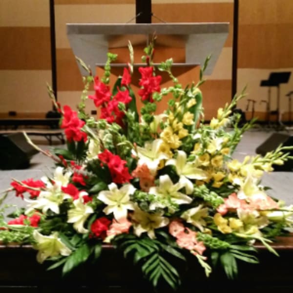 PODIUM ARRANGEMENT 82 [TTPOD82]