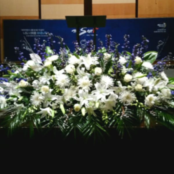 PODIUM ARRANGEMENT 112 [TTPOD112]