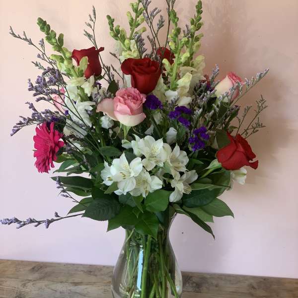 Pet-Safe Snapdragon & Rose Arrangement | Same Day Flower Delivery SF
