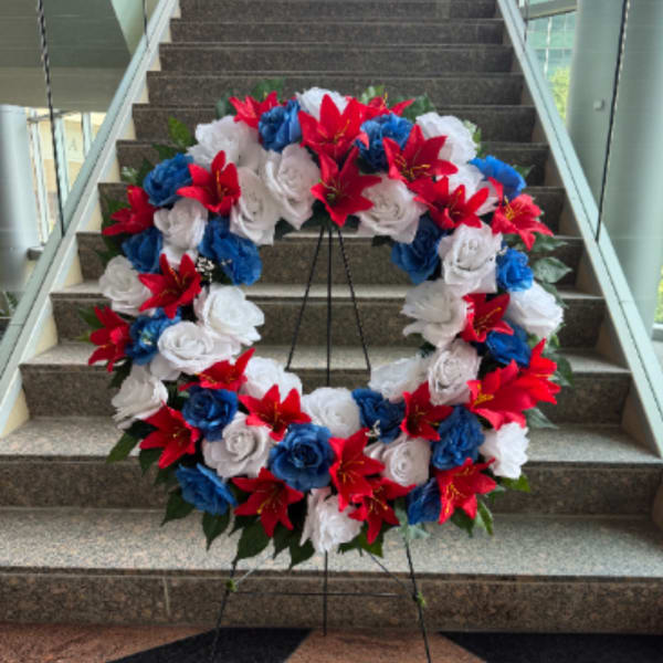 24" RED WHITE AND BLUE SILK WREATH ON EASEL
