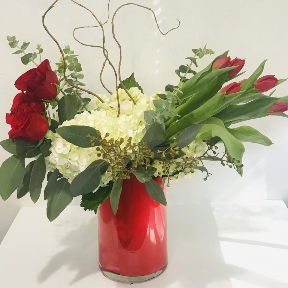 McLean Florist Flower Delivery by Bliss Flowers & Boutique