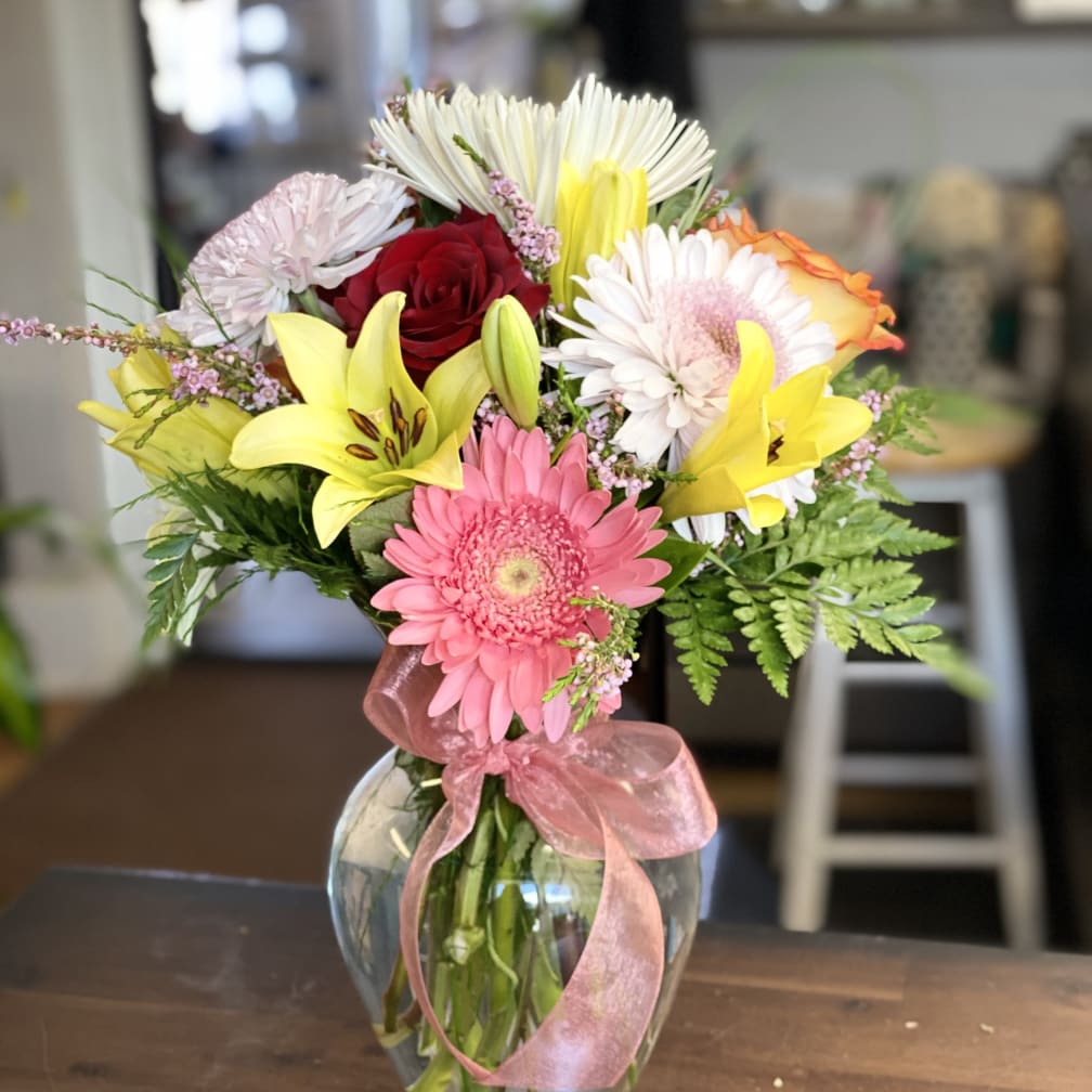 Broken Bow Florist | Flower Delivery by Broken Bow Floral & Plant Studio
