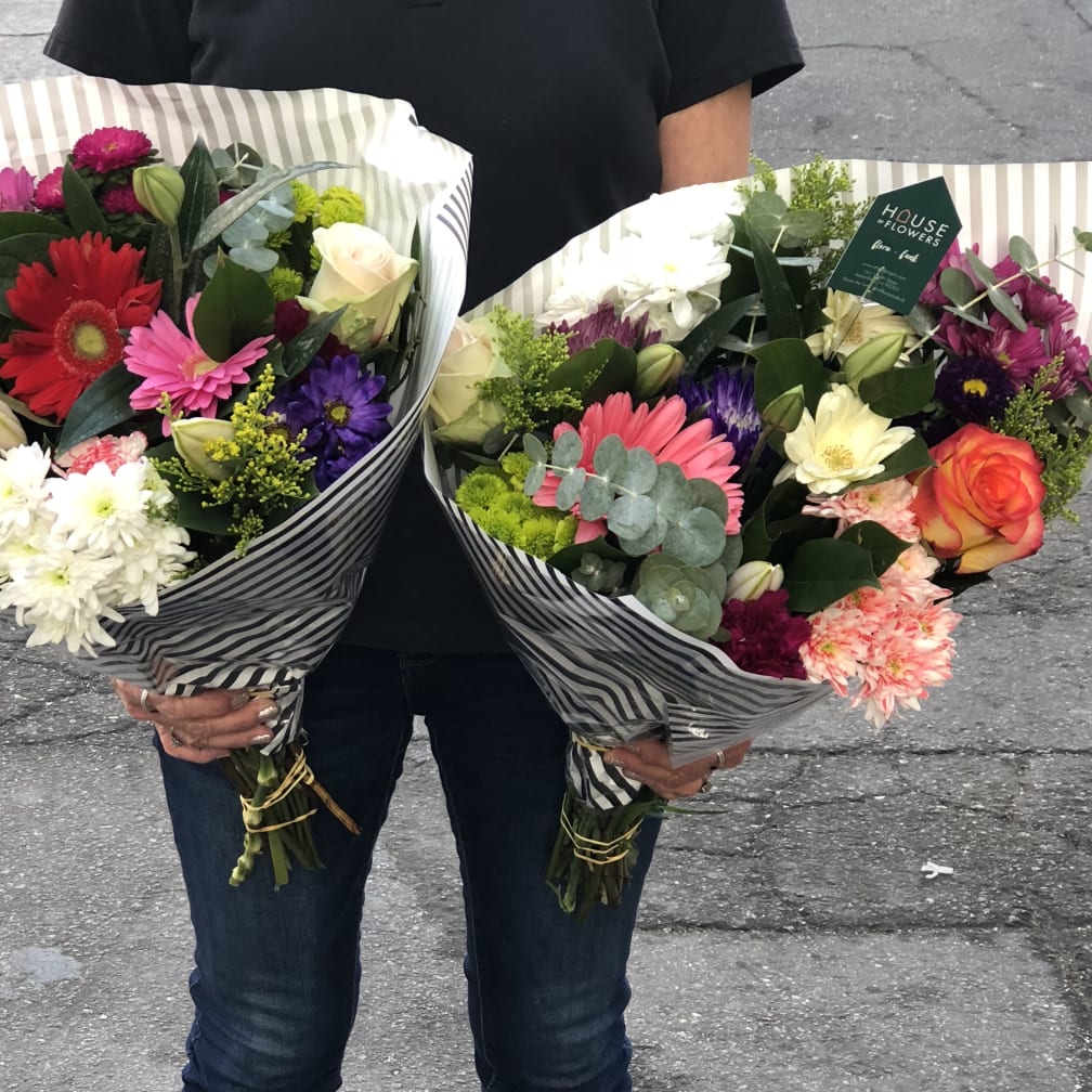 Bakersfield Florist Flower Delivery by House of Flowers