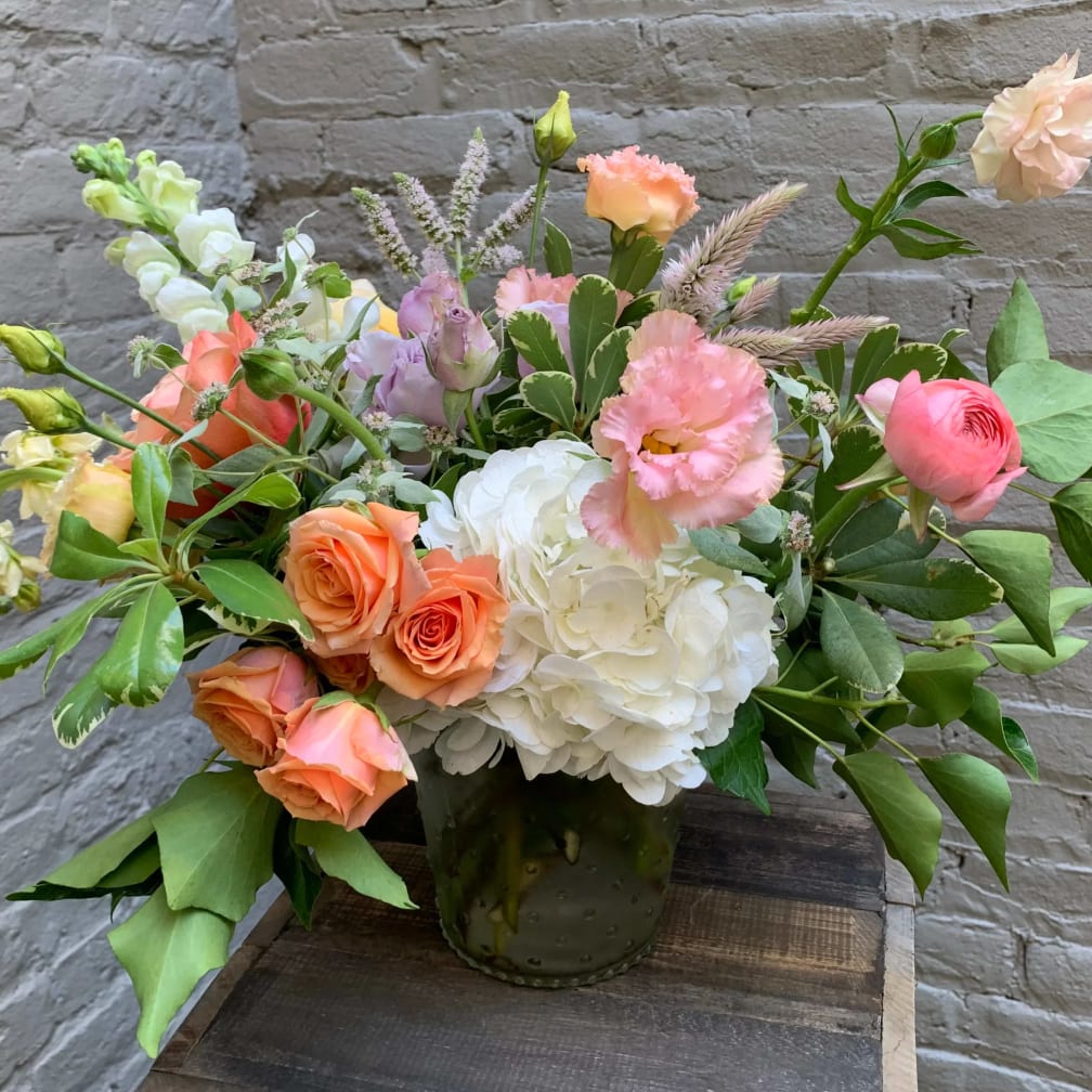 Charlottesville Florist Flower Delivery by Hedge Fine Blooms