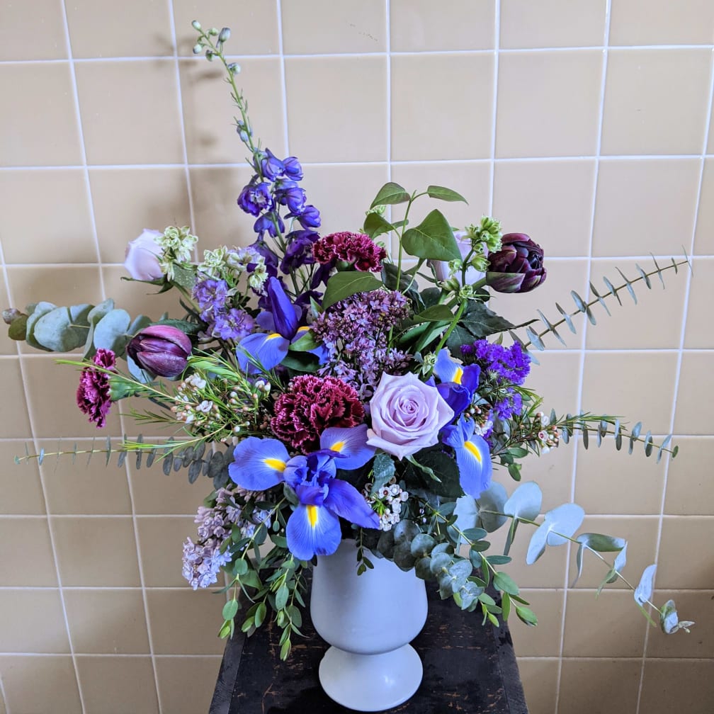 Redondo Beach Florist Flower Delivery by J Flowers