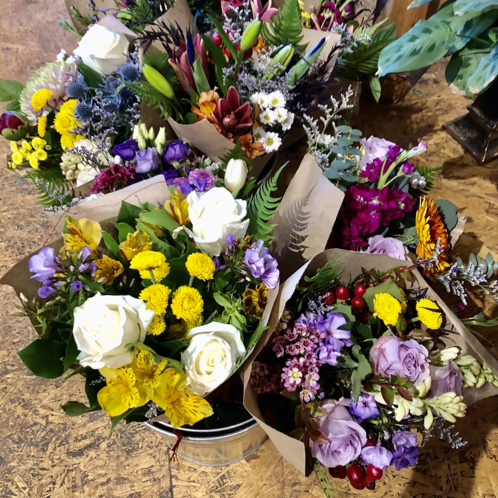 Chicago Florist Flower Delivery by Zins Flowers