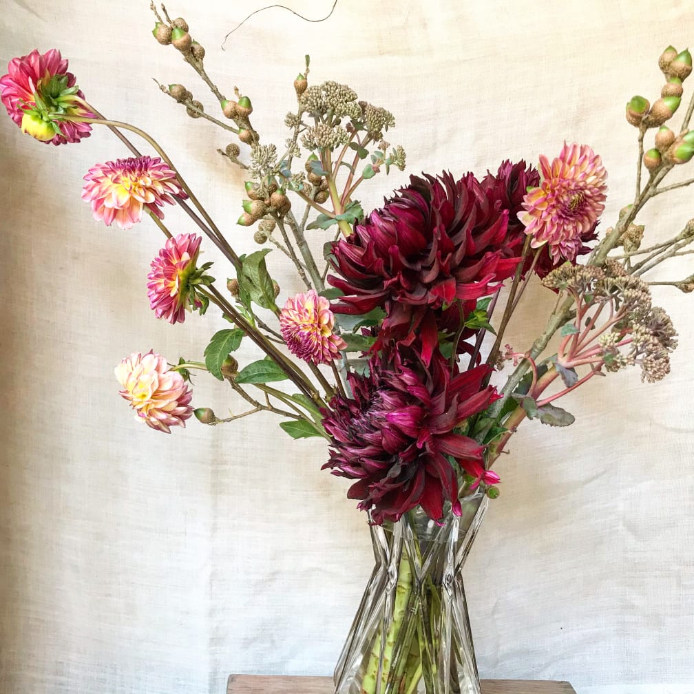 Petaluma Florist Flower Delivery by Flower Casita