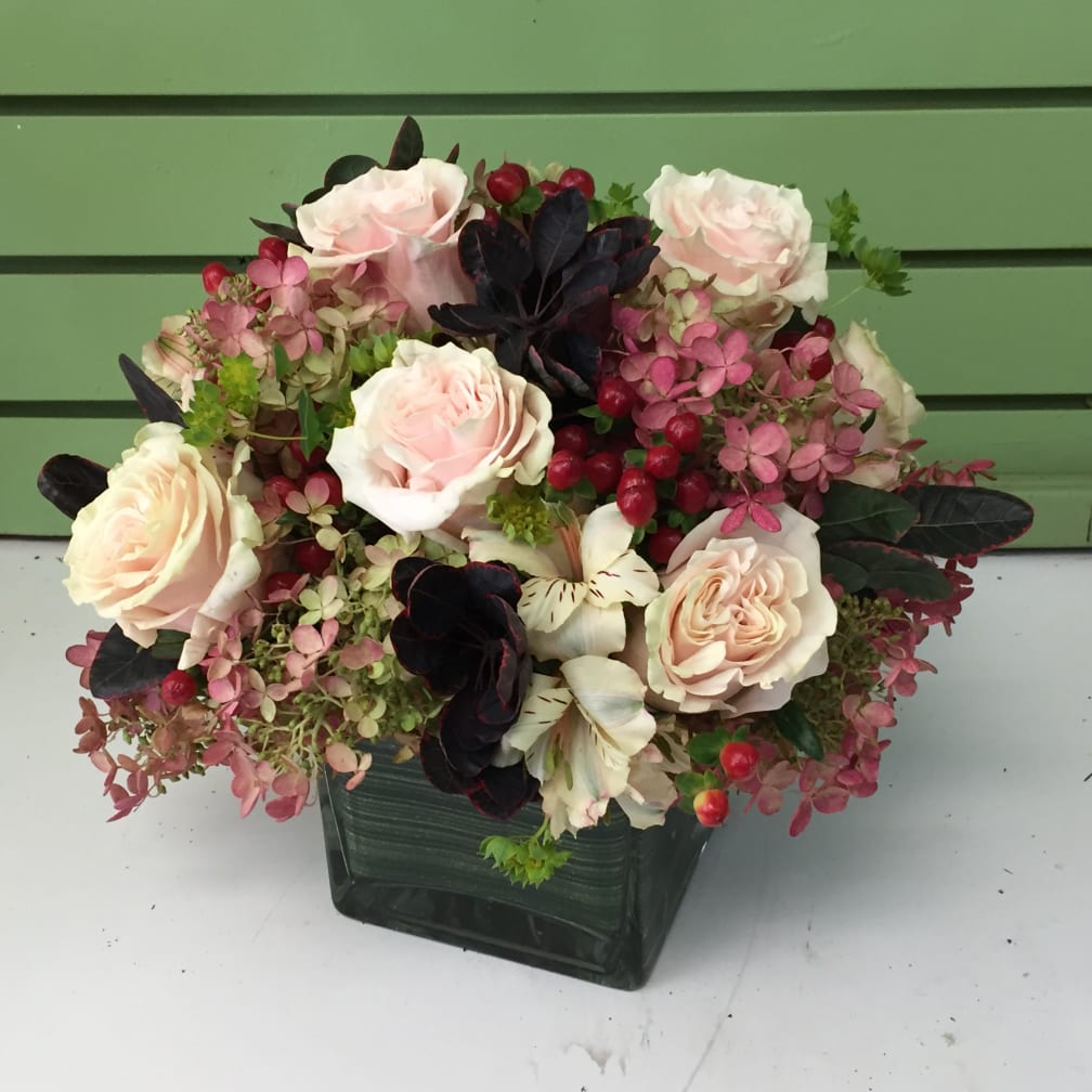Pelham Florist Flower Delivery by Pelham Manor Florist