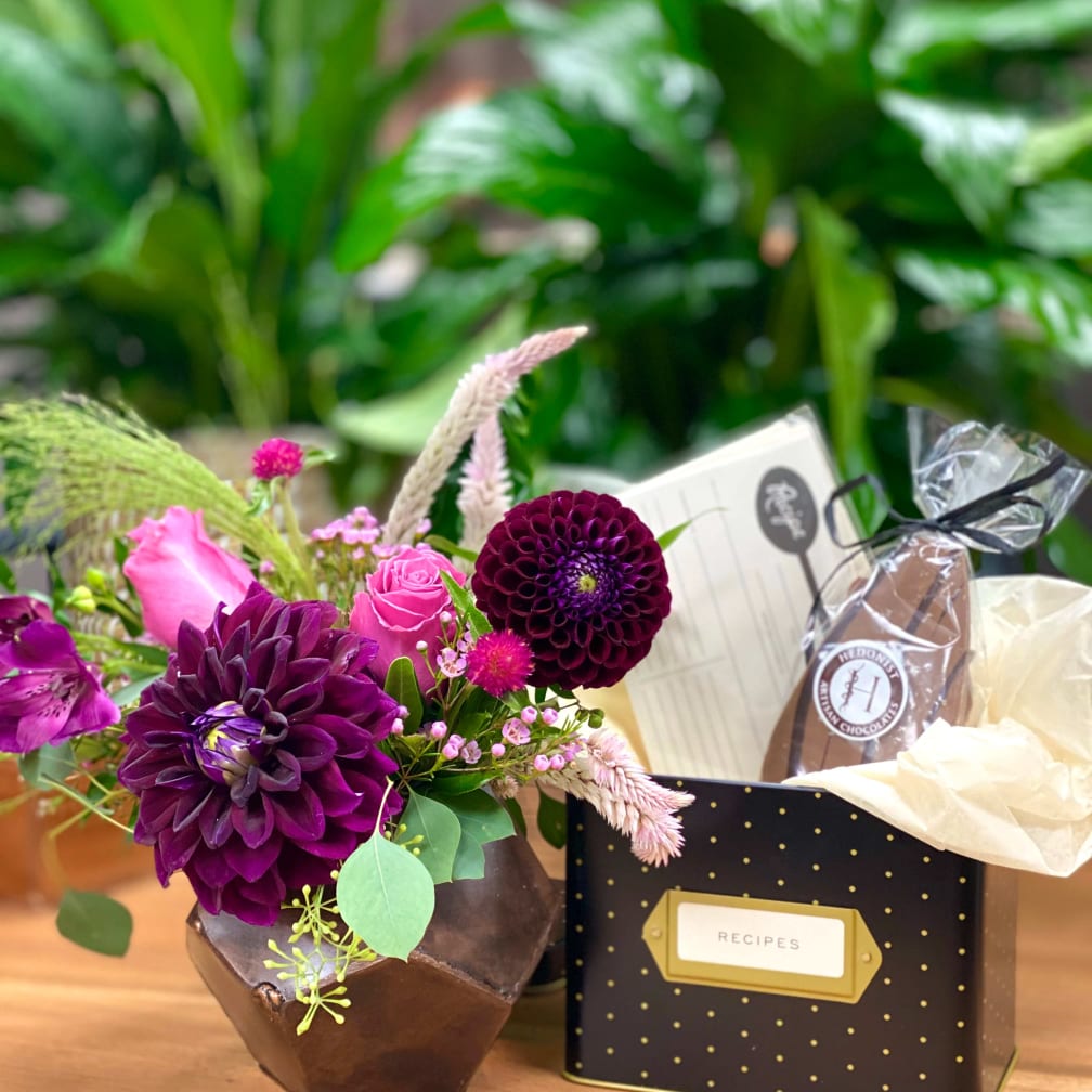 Pittsford Florist Flower Delivery by Pittsford Florist