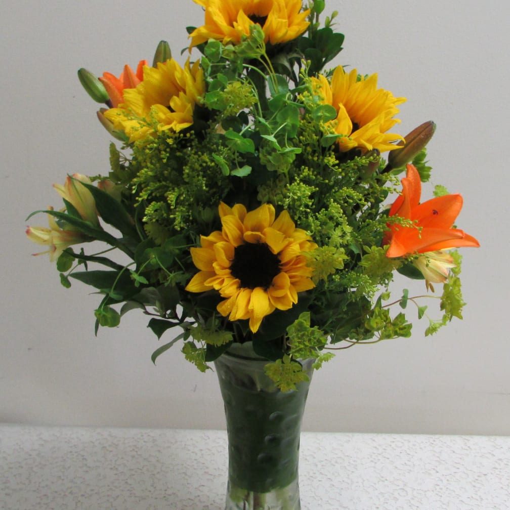 Laguna Niguel Florist Flower Delivery by Crown Valley Florist