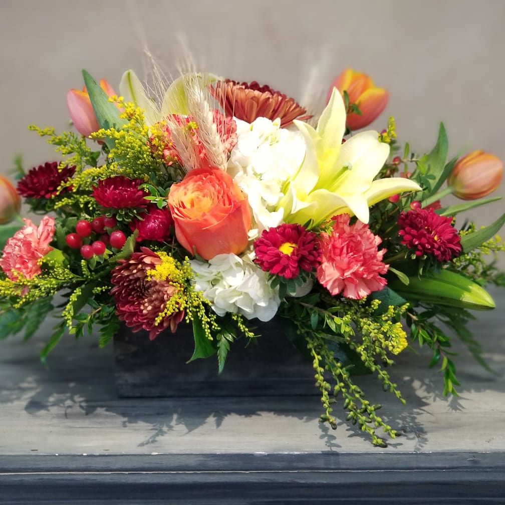 Simi Valley Florist Flower Delivery by Michael's Flowers