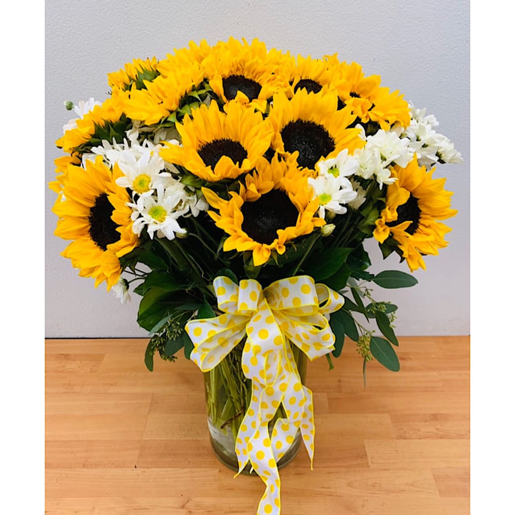 Yorba Linda Florist Flower Delivery by Everblooming Floral & Gift