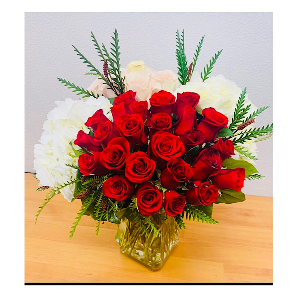 Yorba Linda Florist Flower Delivery by Everblooming Floral & Gift
