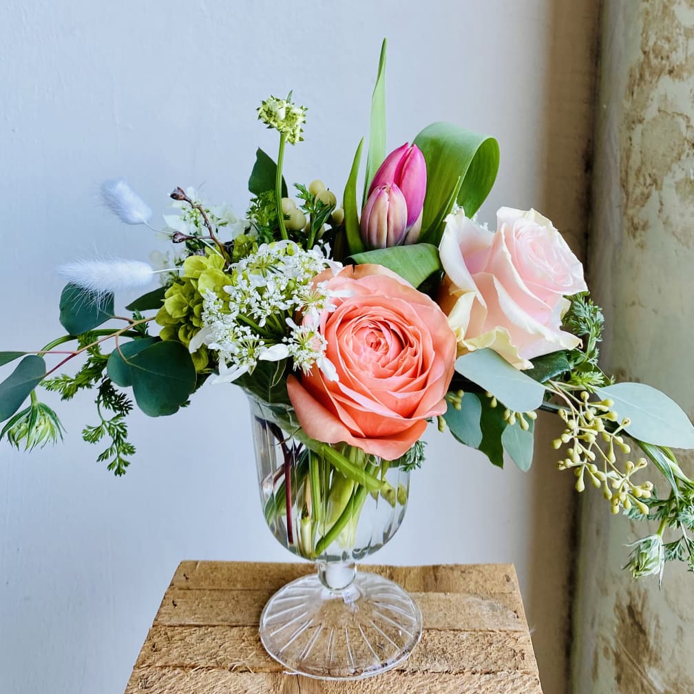 Tyler Florist Flower Delivery by Moss "Where Flowers are Fair"