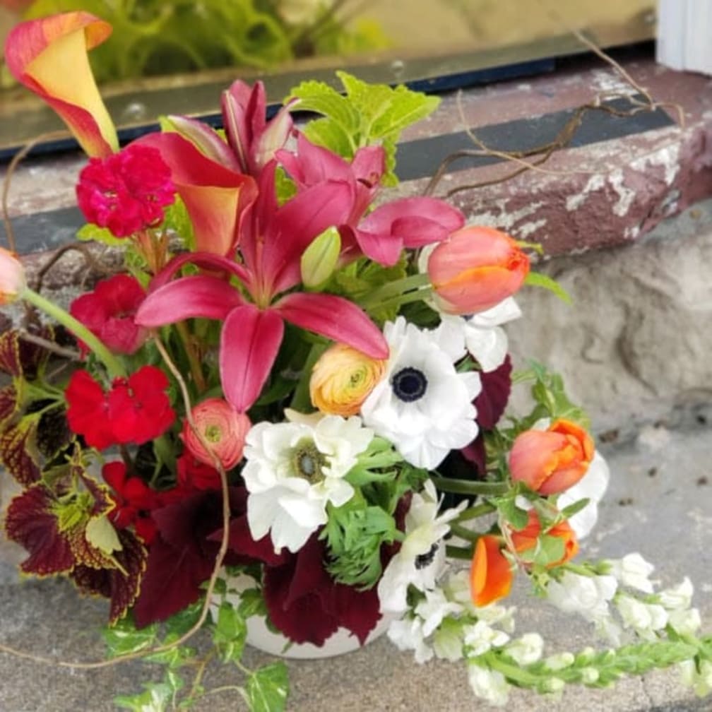 Fredericksburg Florist Flower Delivery by Eufloria Florist