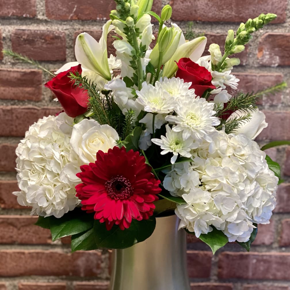 New Milford Florist Flower Delivery by Denis Flowers & Gifts