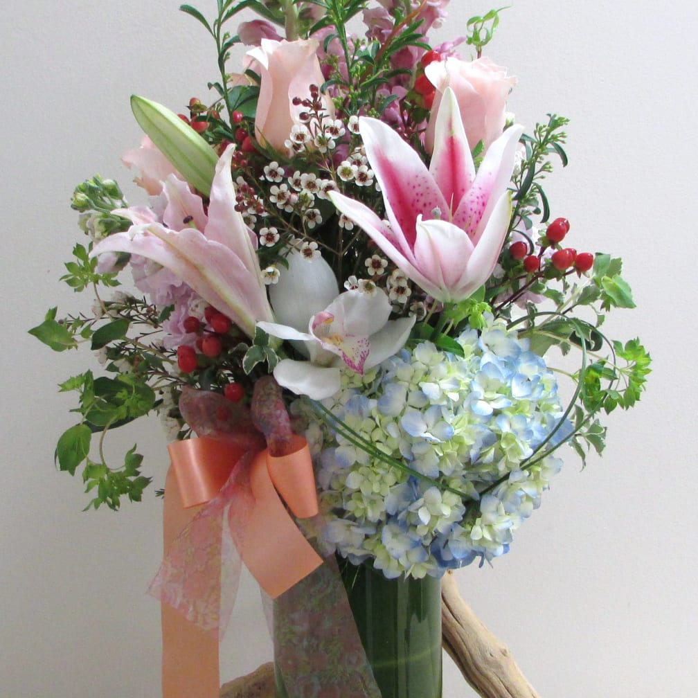 Laguna Niguel Florist Flower Delivery by Crown Valley Florist